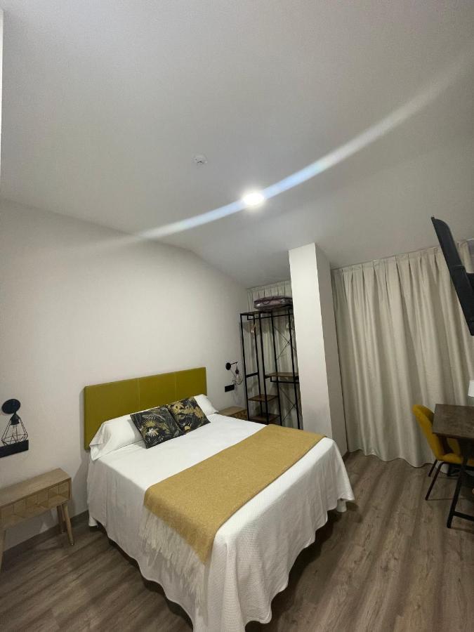 Hotel Иби Екстериор снимка