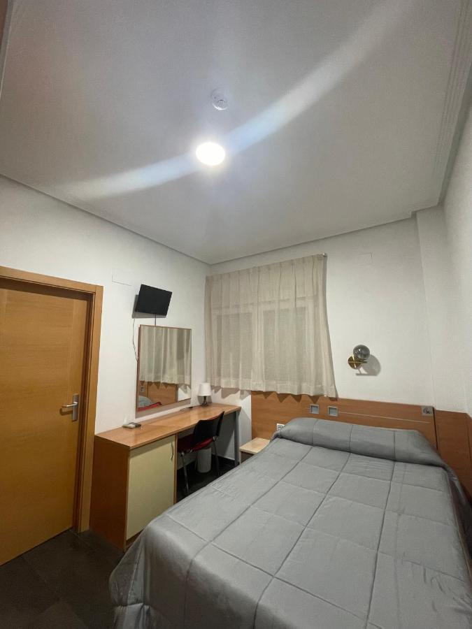 Hotel Иби Екстериор снимка