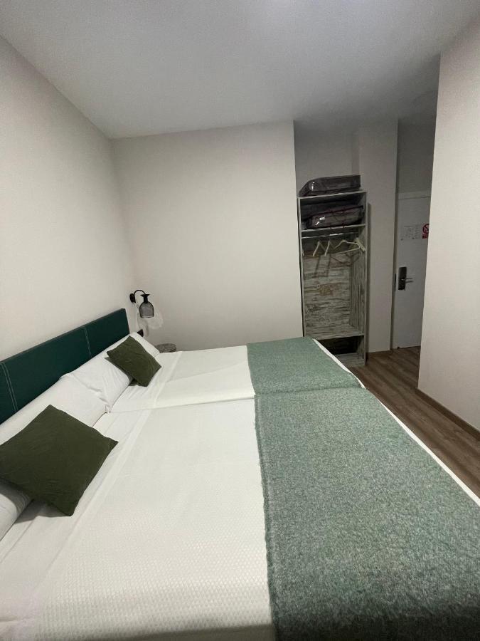 Hotel Иби Екстериор снимка