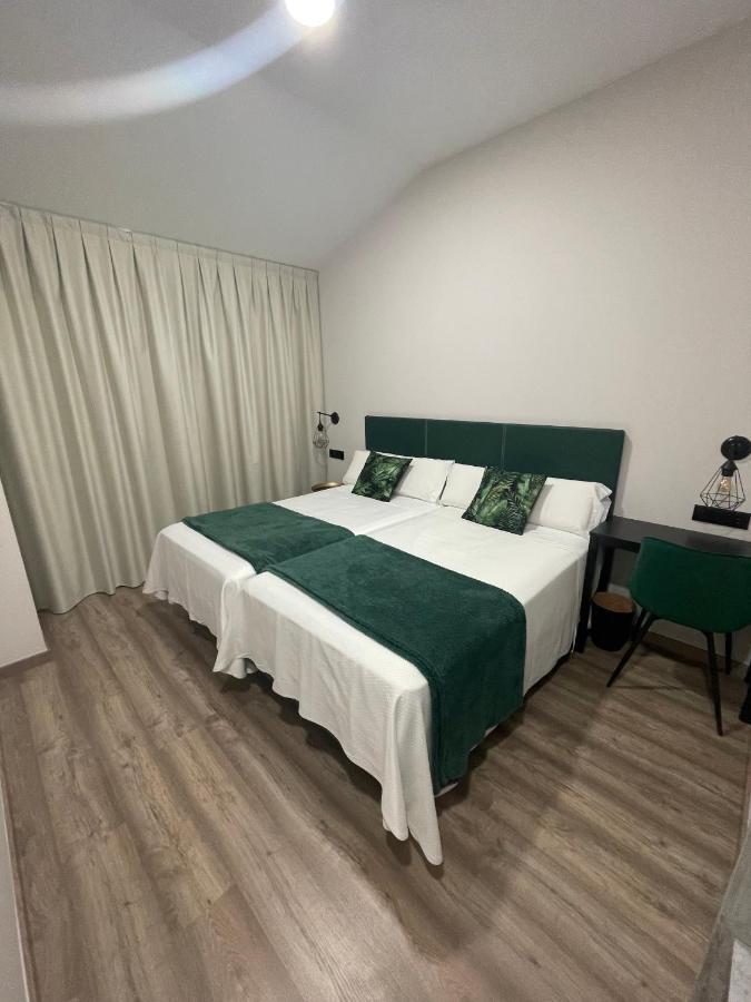 Hotel Иби Екстериор снимка